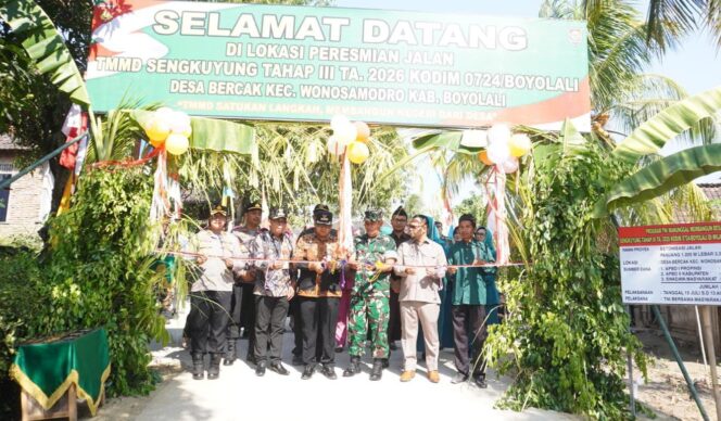 
					Jalan Beton TMMD Sengkuyung III Boyolali Resmi Dibuka, Warga Bercak Kini Lebih Mudah Beraktivitas
