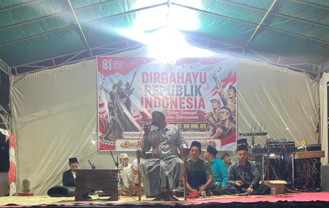 
					Malam Tirakatan dan Pengajian Umum HUT RI ke-81, Warga RT 08 RW 03 Bringin Gelar Doa Bersama