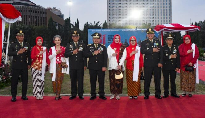 
					Kasdam IV/Diponegoro Hadiri Resepsi Kenegaraan HUT ke-81 RI di Semarang