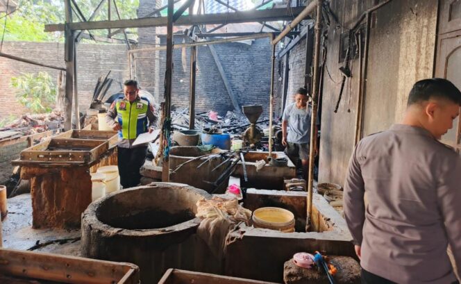
					Tempat Produksi Tahu di Ngemplak Boyolali Terbakar, Kerugian Capai Rp10 Juta