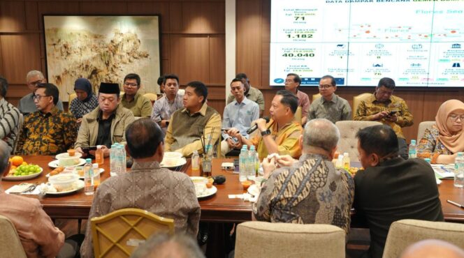
					Mendagri dan Menteri PKP Siapkan Skema Pemulihan Rumah Warga Terdampak Gempa NTT