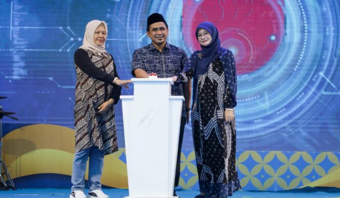 
					Pameran UMKM Jateng Dikunjungi 15.159 Orang, Transaksi Tembus Rp1,165 Miliar