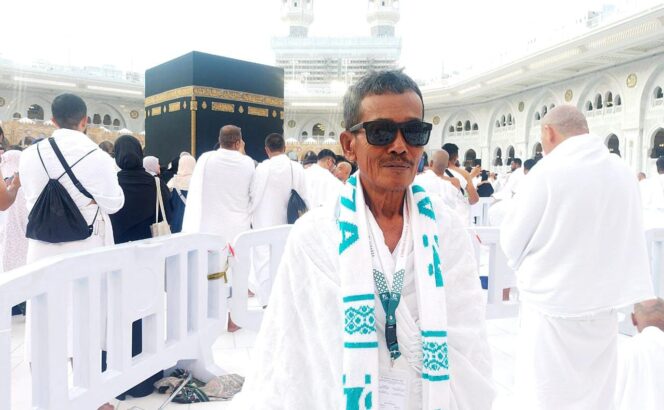 
					Buruh Bangunan Pilih Umrah, Urungkan Rencana Menikah di Usia Senja