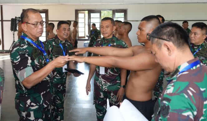 
					Pangdam IV/Diponegoro Pimpin Sidang Seleksi Caba PK TNI AD Gelombang III 2026