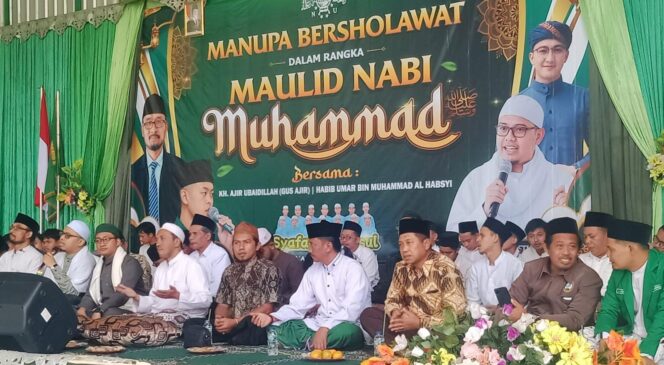 
					Maulid Nabi Muhammad SAW, SMK Ma’arif NU 1 Paguyangan Teguhkan Keteladanan Rasulullah