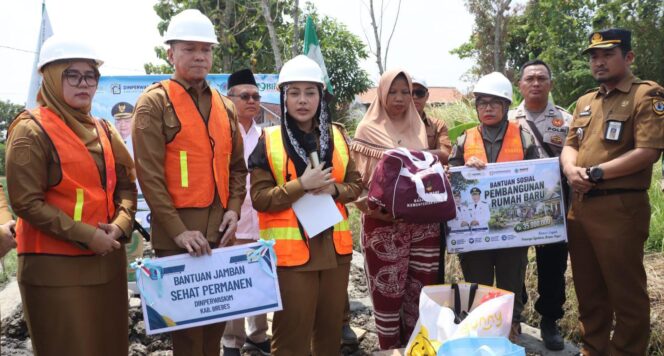 
					Pemkab Brebes Siapkan 500 Rumah Layak Huni, Bupati Awali Pembangunan Rumah Warga