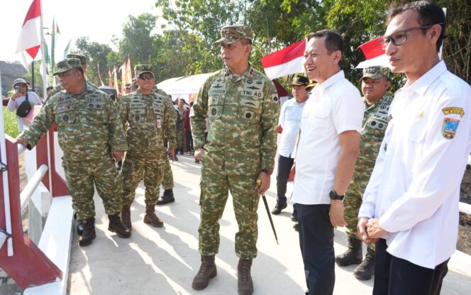 
					Setelah 20 Tahun Menunggu, Jembatan Garuda Merah Putih Resmi Tersambung di Kudus