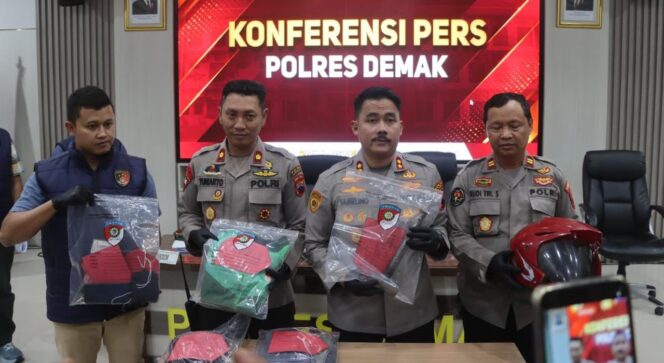 
					Cemburu Berujung Maut, Polisi Ungkap Pembunuhan Perempuan yang Jasadnya Terbakar di Pos Ronda Demak