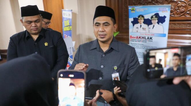 
					Pemprov Jateng Siapkan Solusi bagi 756 Pekerja PT SGS yang Terkena PHK