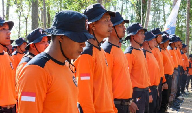 
					Pemprov Jateng Tingkatkan Kesiapan Relawan Hadapi Ancaman Bencana