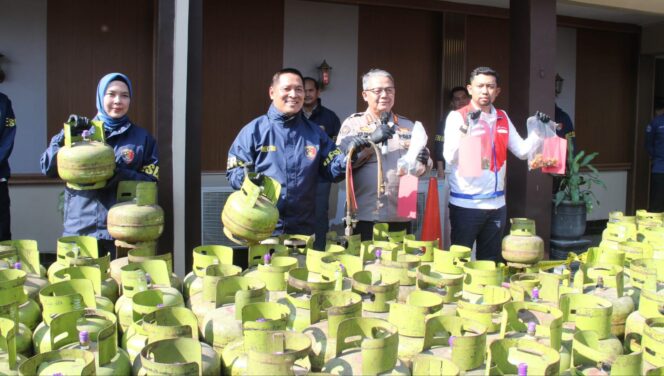 
					Polda Jateng Bongkar Tiga Kasus Penyalahgunaan Subsidi, Kerugian Negara Capai Rp10,8 Miliar