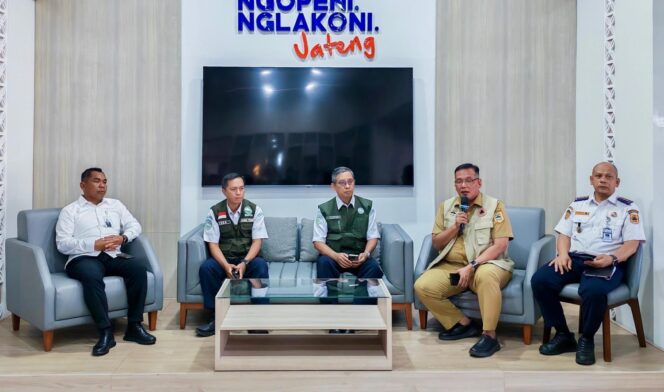 
					Erupsi Anak Krakatau Berdampak pada Penerbangan, Bandara Ahmad Yani Siaga 24 Jam untuk MTQ Nasional