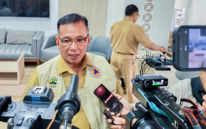 
					Pemadaman TPA Putri Cempo Diperkuat, Modifikasi Cuaca Disiapkan