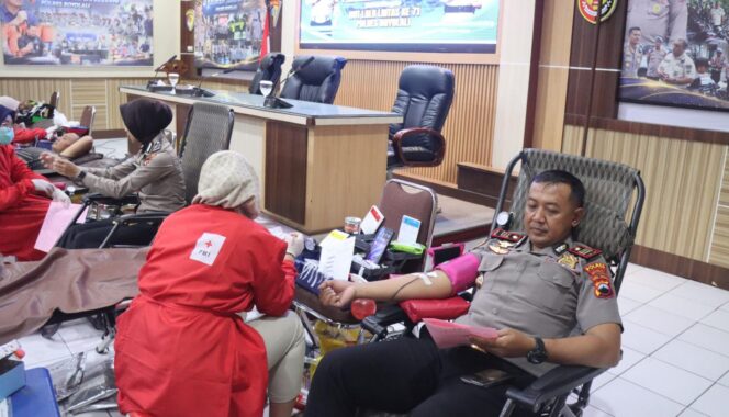 
					Satlantas Polres Boyolali Gelar Aksi Donor Darah dan Cek Mata Gratis
