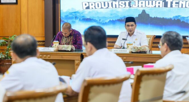 
					NIK Jadi Identitas Tunggal, Jateng Dorong Layanan Publik Tanpa Fotokopi KTP