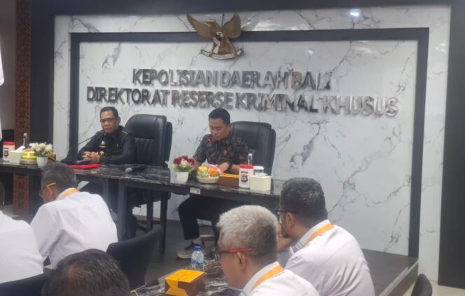 
					Pusdikmin Polri Bawa 65 Peserta PKN II Belajar Langsung Pengembangan Ekonomi Kreatif di Bali