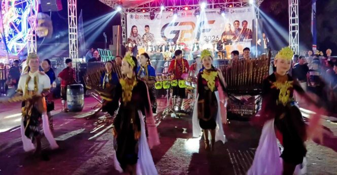 
					Siswa SMPN 1 Bumiayu Tampil Memukau di Penutupan GBF 2026, Angkat Seni Tradisi dan Kreativitas Pelajar