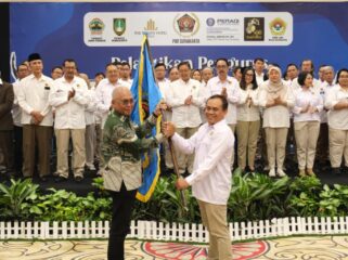 Pelantikan Pengurus PWI Surakarta periode 2026-2031. (Foto: dok PWI)