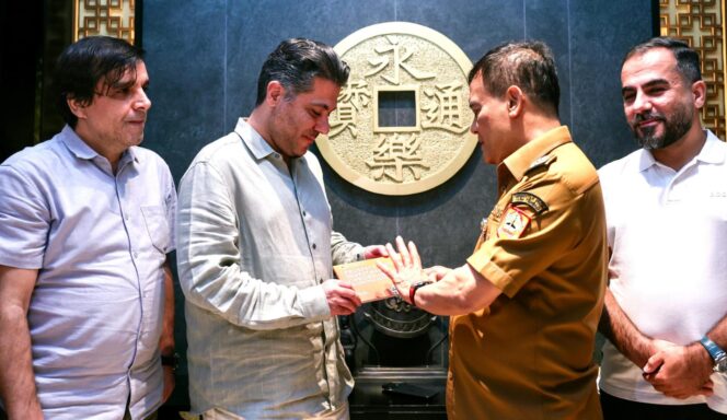 
					Investor Dubai Bidik Jepara, Mini Refinery Rp5 Triliun Ditargetkan Dibangun 2026