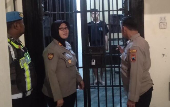 
					Ngaku Polisi Aktif, Pria di Ambarawa Pinjam Motor Warga Lalu Digadaikan