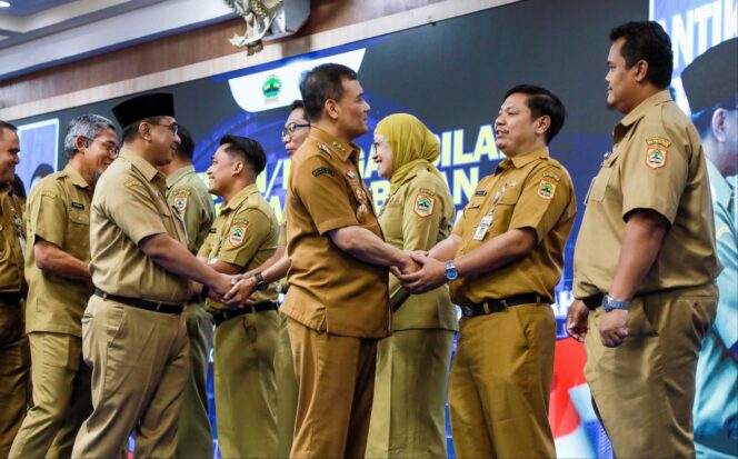 
					Ahmad Luthfi Tegaskan Jabatan di Pemprov Jateng Bukan Hasil Titipan