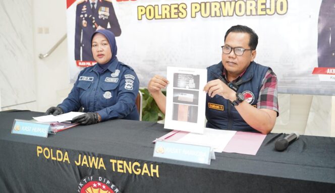 
					Satresnarkoba Polres Purworejo Bongkar Peredaran Pil Berlogo Y dan Tramadol