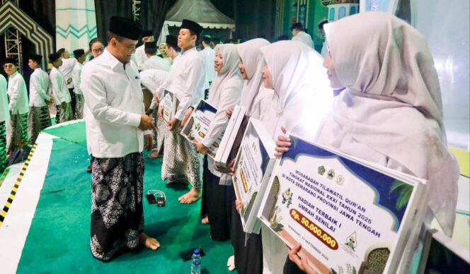 
					Jateng Beri Hadiah Umrah untuk 8 Juara MTQ Nasional 2026
