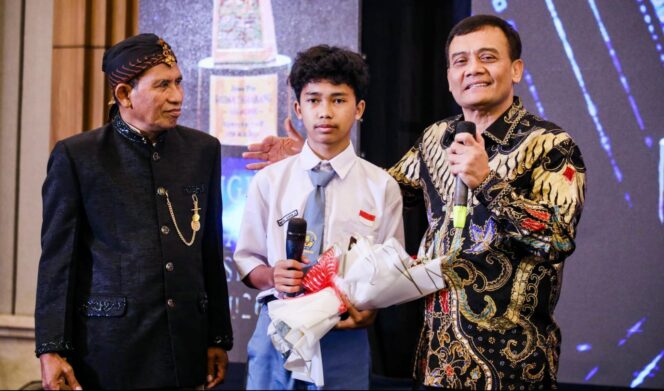 
					Tak Tertampung di Sekolah Negeri, 5.004 Kursi Gratis Disiapkan Lewat Sekolah Kemitraan Jateng