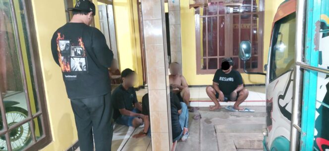 
					Tegur Rombongan Motor Berknalpot Bising, Penjual Pentol di Kudus Dikeroyok, Tiga Pelaku Diamankan