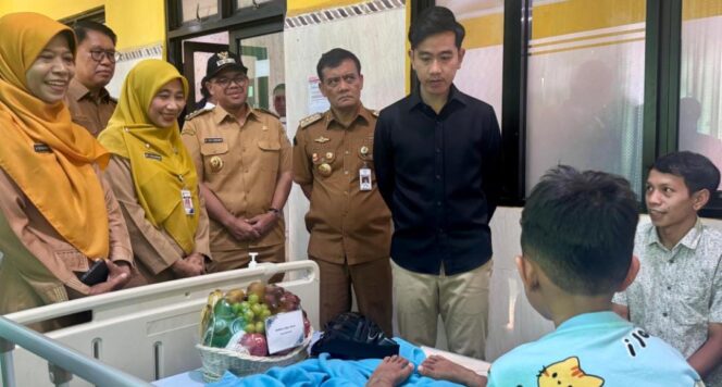 
					Wapres Gibran Minta Korban Dugaan Keracunan di Batang Ditangani Sampai Pulih, Biaya Dijamin Pemerintah