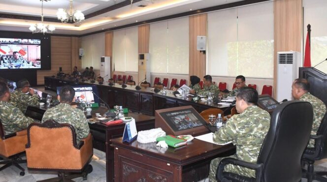 
					Pangdam IV/Diponegoro Ikuti Evaluasi Percepatan Koperasi Desa Merah Putih