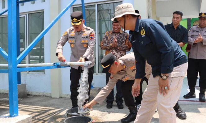 
					Hadapi Kemarau, Polres Demak Tambah Sumur Bor untuk Warga Ngaluran