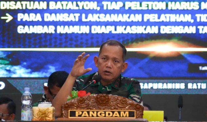 
					Pangdam IV/Diponegoro Minta Percepatan Program Tak Mengabaikan Administrasi dan Prajurit