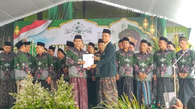 
					Pelantikan MWC NU Genuk: Jabatan Bukan Kehormatan, Tapi Jalan Memperbesar Kemanfaatan
