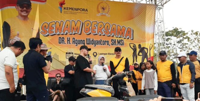 
					Ribuan Warga Ikuti Jalan Sehat dan Senam Bersama, Agung Widyantoro Dorong Budaya Hidup Sehat