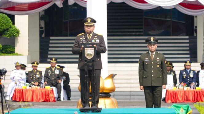 
					Kasdam IV/Diponegoro Pimpin HUT ke-81 TNI, Prajurit Diminta Semakin PRIMA