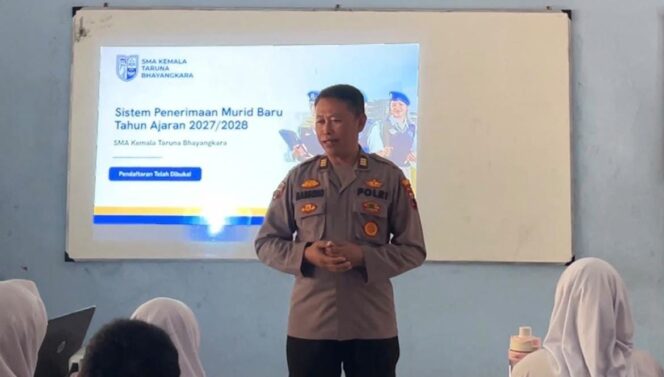 
					Polres Demak Sosialisasikan SPMB SMA Kemala Taruna Bhayangkara, Ada 180 Kuota Beasiswa Penuh