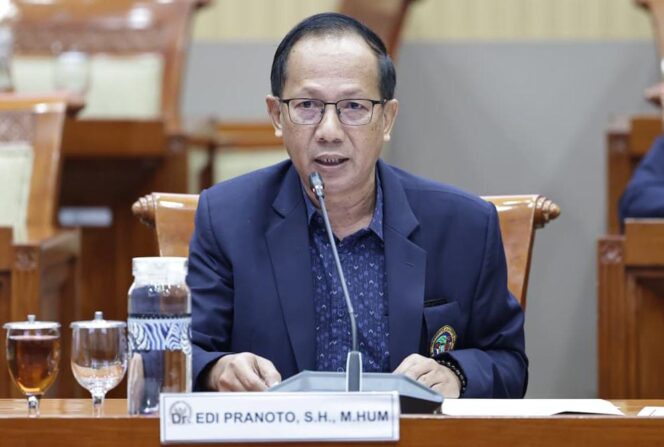 
					Dr. Edi Pranoto: Menjaga Kepastian Hukum di Tengah Dinamika Politik Nasional