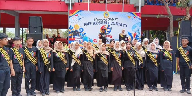 
					Sederhana dan Penuh Makna, HUT ke-69 SMPN 1 Bumiayu Jalan Sehat hingga Pentas Seni Meriahkan Perayaan