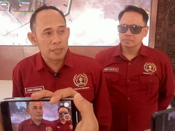 
					Resmi Pimpin PWI Kabupaten Semarang, Rony Yuwono Tekankan Profesionalisme dan Solidaritas Wartawan
