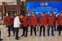 Bupati Ngesti Nugraha bersama Forkopimda memberikan ucapan selamat kepada 14 pengurus PWI usai dilantik di pendopo Bupati Semarang, Rabu 14 Oktober 2026 lalu. (Foto: Mualim)